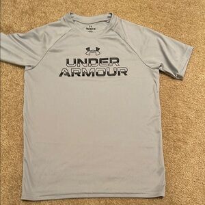 Under Armour Dri Fit Gray T-Shirt